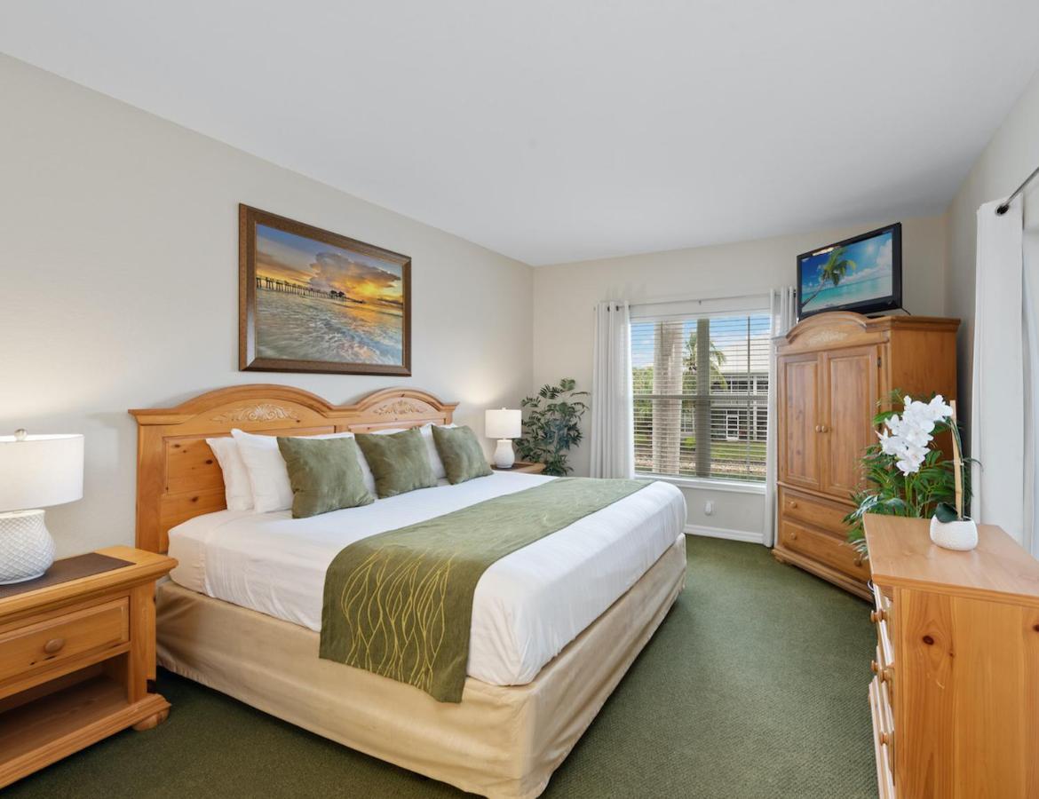 Lely Greenlinks Top Floor - On Golf Course, Minutes From Beaches, Downtown! North North Naples Exteriör bild