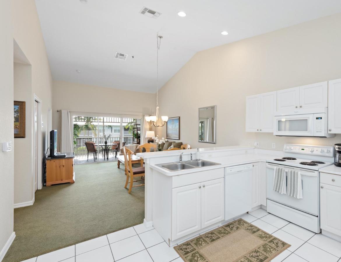 Lely Greenlinks Top Floor - On Golf Course, Minutes From Beaches, Downtown! North North Naples Exteriör bild