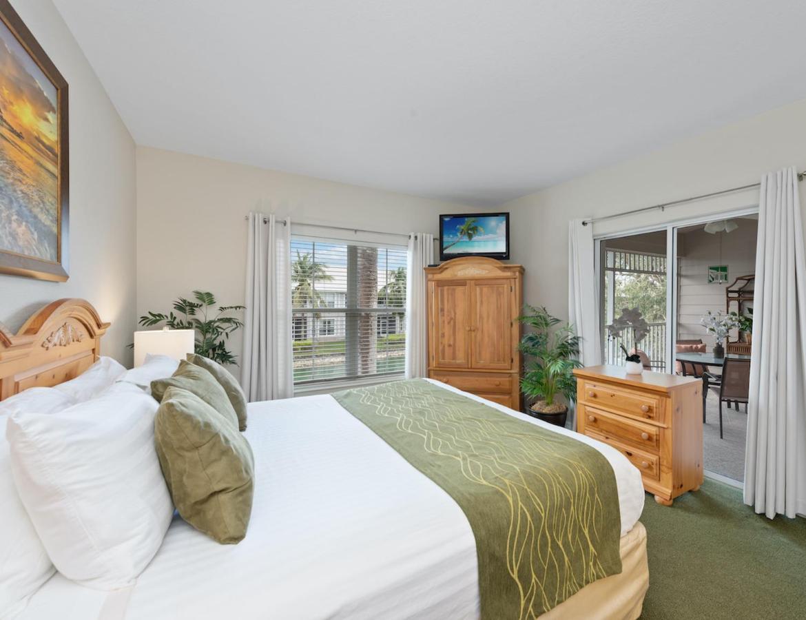 Lely Greenlinks Top Floor - On Golf Course, Minutes From Beaches, Downtown! North North Naples Exteriör bild