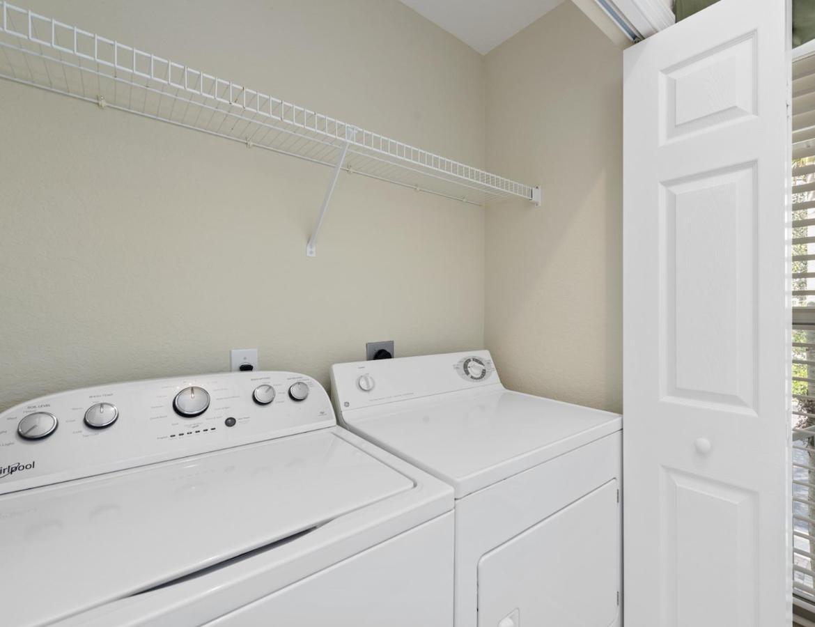 Lely Greenlinks Top Floor - On Golf Course, Minutes From Beaches, Downtown! North North Naples Exteriör bild